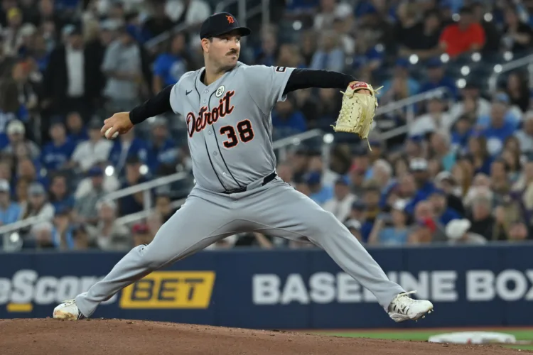 Torkelson hits 3-run homer as Tigers thump Blue Jays 10-1